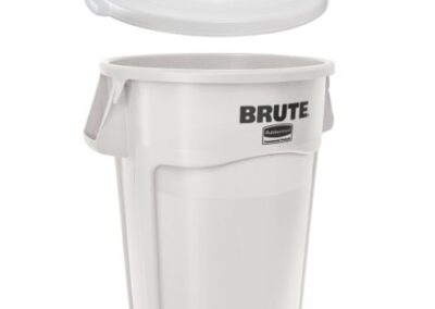 Brute Rubbermaid