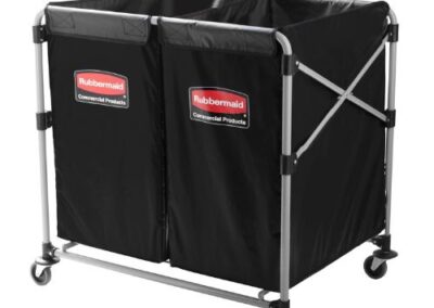 X- Cart Rubbermaid